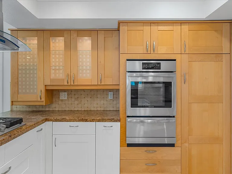 5062 Cadiz Cir — Photo 23