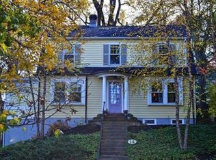 14 Shornecliffe Rd, Newton, MA 02458