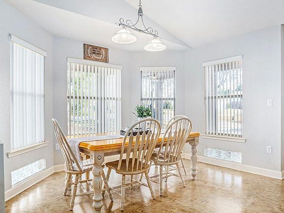 2nd image of 3375 Indian Hills Dr