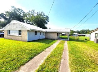 409 Landry St, Sulphur, LA 70663