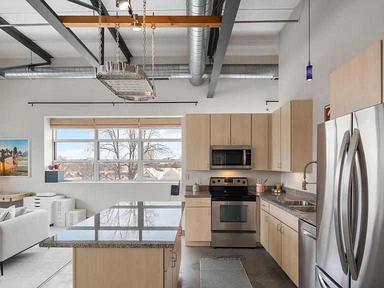 111 E Franklin Ave #316 — Photo 10