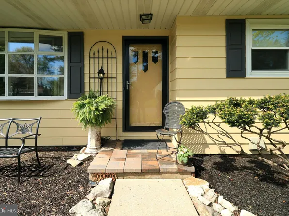 204 McBath St, State College, PA 16801