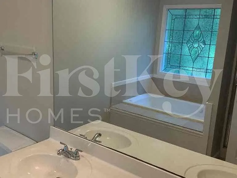 6550 Remington Dr — Photo 12