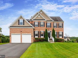 1 Tanager Ct, Woolwich Township, NJ 08085