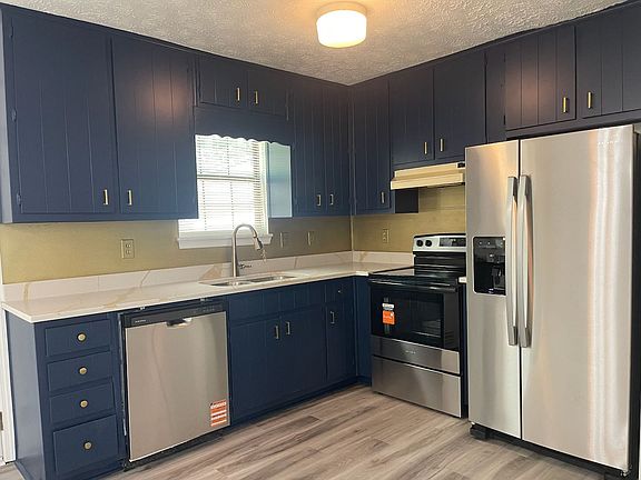 5th image of 3077 Parkside Ct #3073