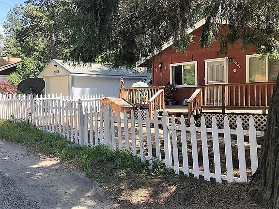 5th image of 23025 Pine Ln