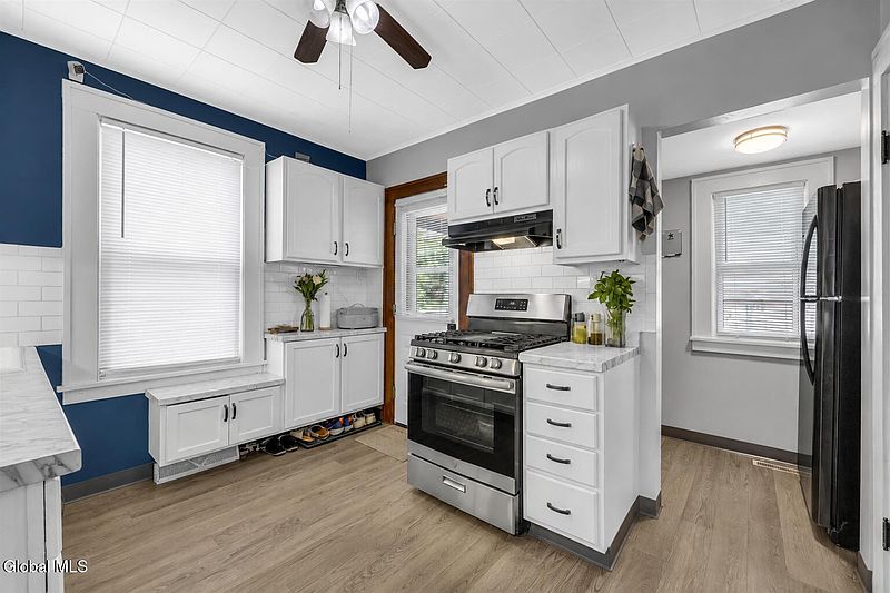 4th image of 2101 Colgate Place