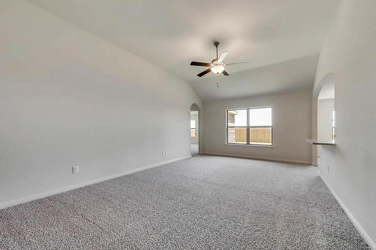 Building Photo - 3088 Chillingham Dr