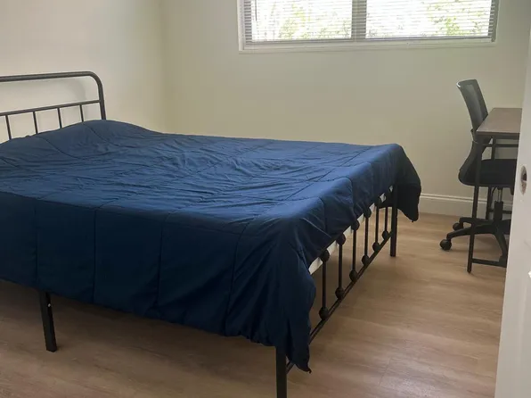 (undisclosed Address), Jacksonville, FL 32217