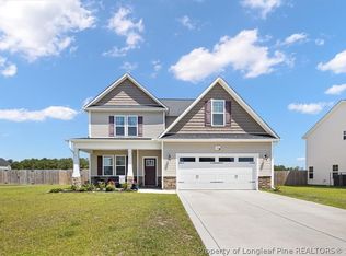 321 Glee St, Hope Mills, NC 28348