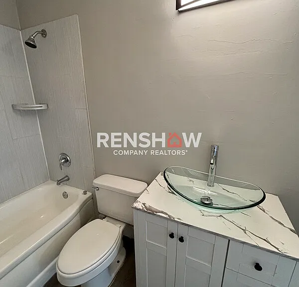 3240 Madewell St — Photo 11