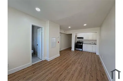 21 Willoughby St #B6 Photo 1 21 Willoughby St #B6 Photo 1