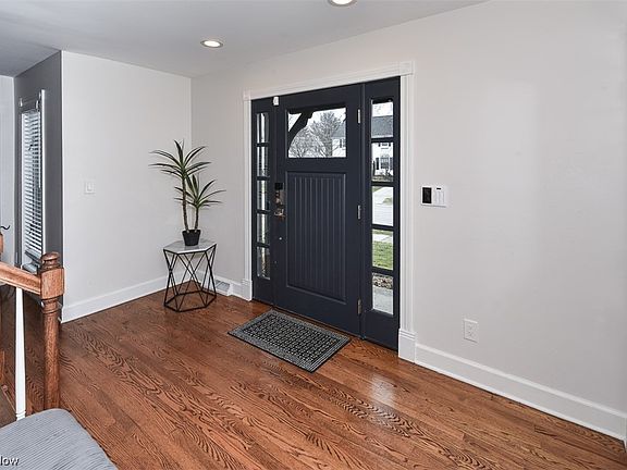 2nd image of 20643 Avalon Dr