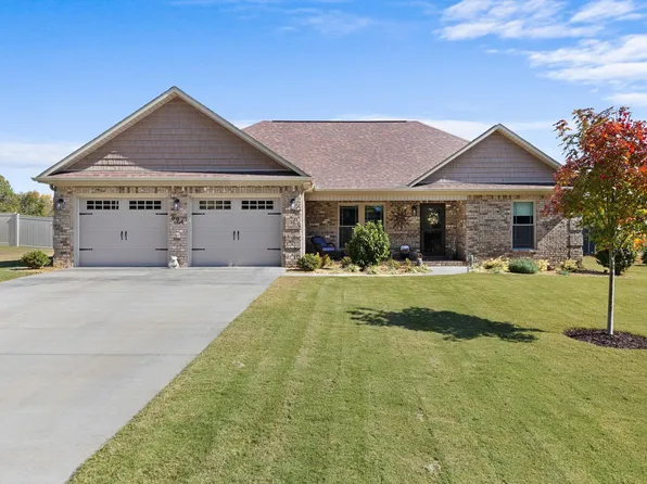 694 Alabama St, Killen, AL 35645