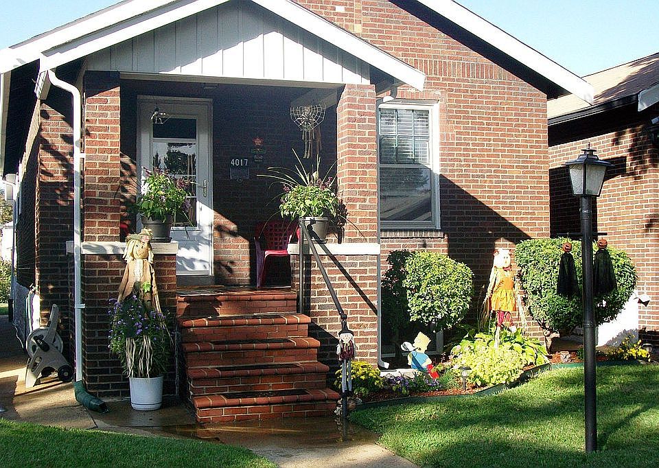 Cozy Bungalow