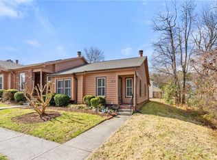 3003 S Holden Rd APT D, Greensboro, NC 27407