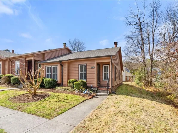 3003 S Holden Rd APT D, Greensboro, NC 27407