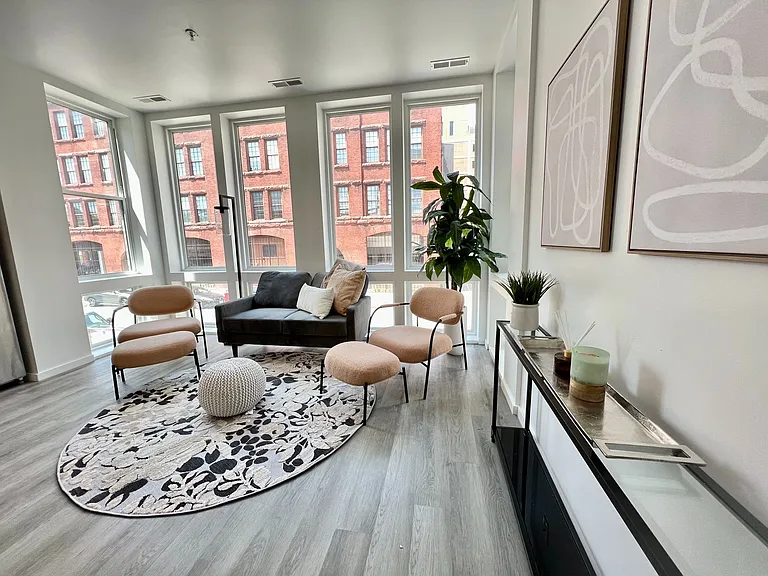 725 W Pratt St. — Photo 15