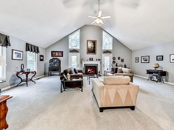 2nd image of 5855 Wills Lake Rd