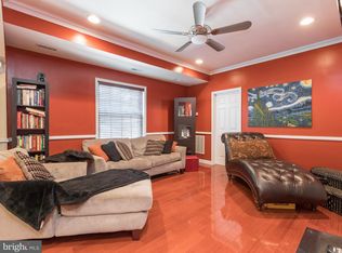 5045 C St SE #202, Washington, DC 20019