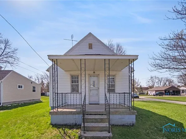 402 E Perry St, Bryan, OH 43506