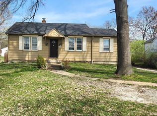 1704 N Belt E, Belleville, IL 62221