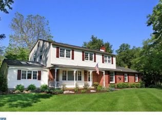 15 Milyko Dr, Washington Crossing, PA 18977