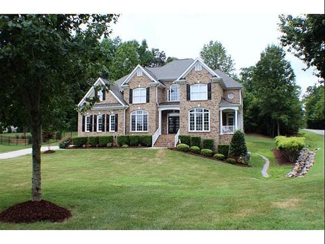 1st image of 712 Governor Dr
