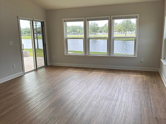 4th image of 160 Yellowfin Dr
