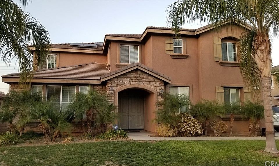 1st image of 405 Lauren Marcella Dr