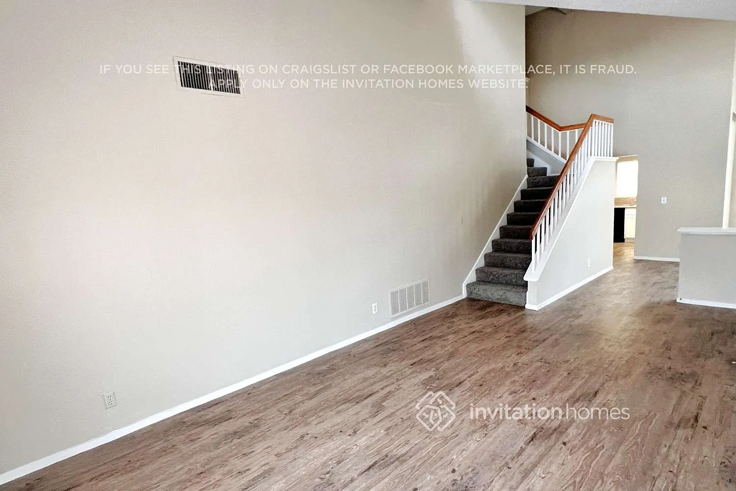 330 Templeton Dr Henderson, NV 89074 — Photo 2