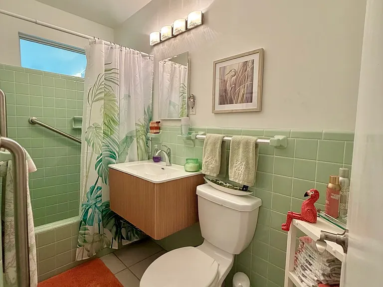 149 N Bay Harbor Dr — Photo 29
