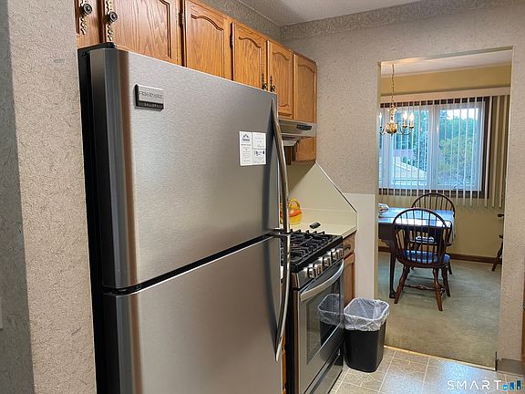 5th image of 331 Songbird Lane #331