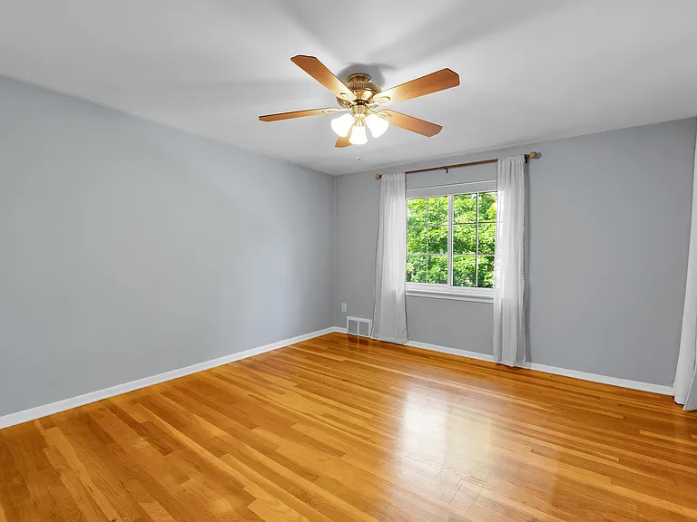22903 Gary Ln — Photo 13