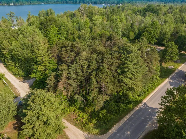 0 Forest Dr, Kewadin, MI 49648