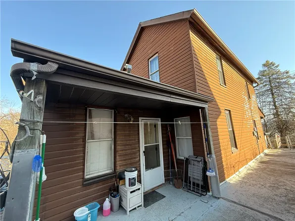 773 Frederick St, Mc Kees Rocks, PA 15136