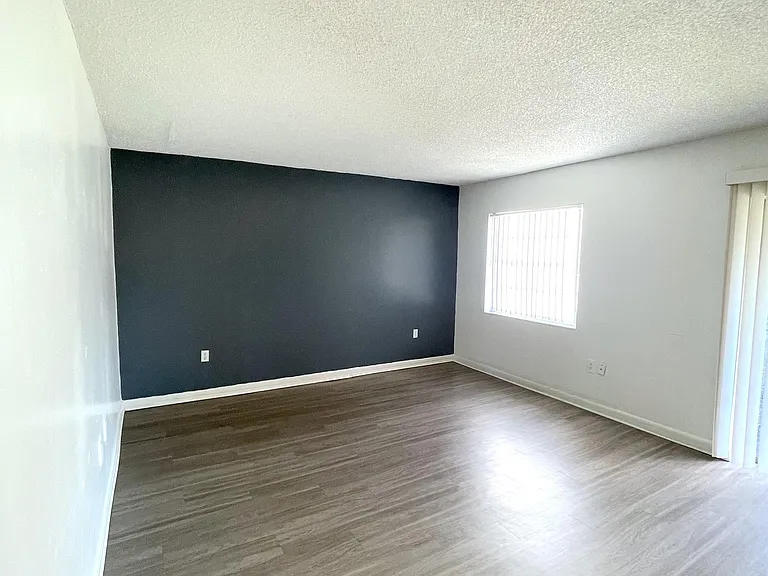 2565 N Alafaya Trl #128-1 — Photo 4