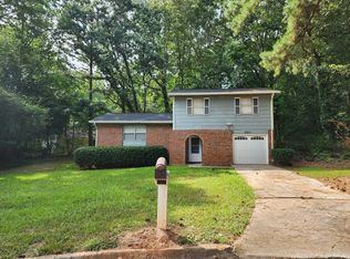 2409 Fairway Ct SW, Atlanta, GA 30331