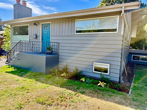 2nd image of 9015 30th Ave SW