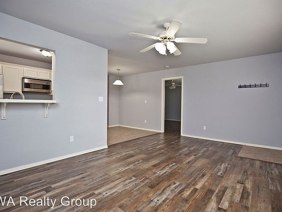 3rd image of 4434 W Sweetgum Ln
