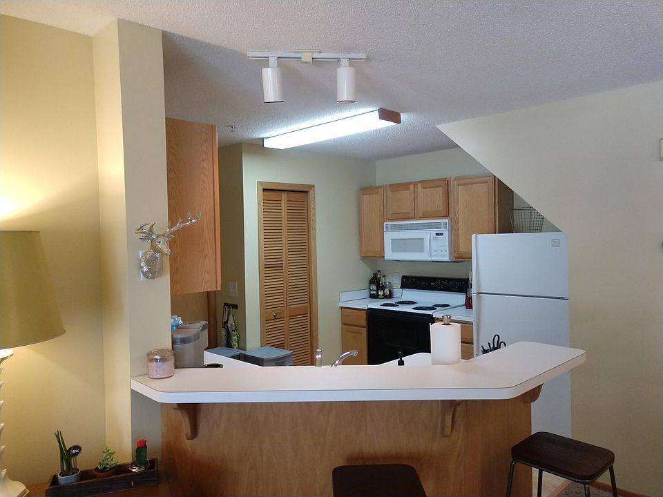 1st image of 541 Marshland Trl