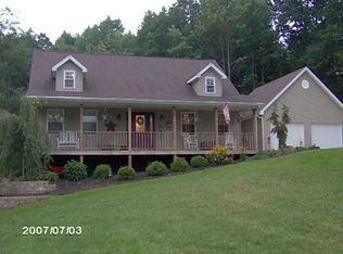 4159 Butcher Bend Rd, Mineral Wells, WV 26150