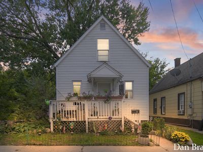 24 Mathews Ct NE, Grand Rapids, MI, 49505