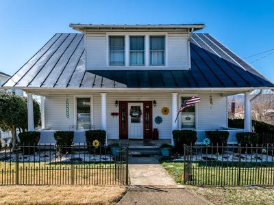 411 6th St, Shenandoah, VA, 22849