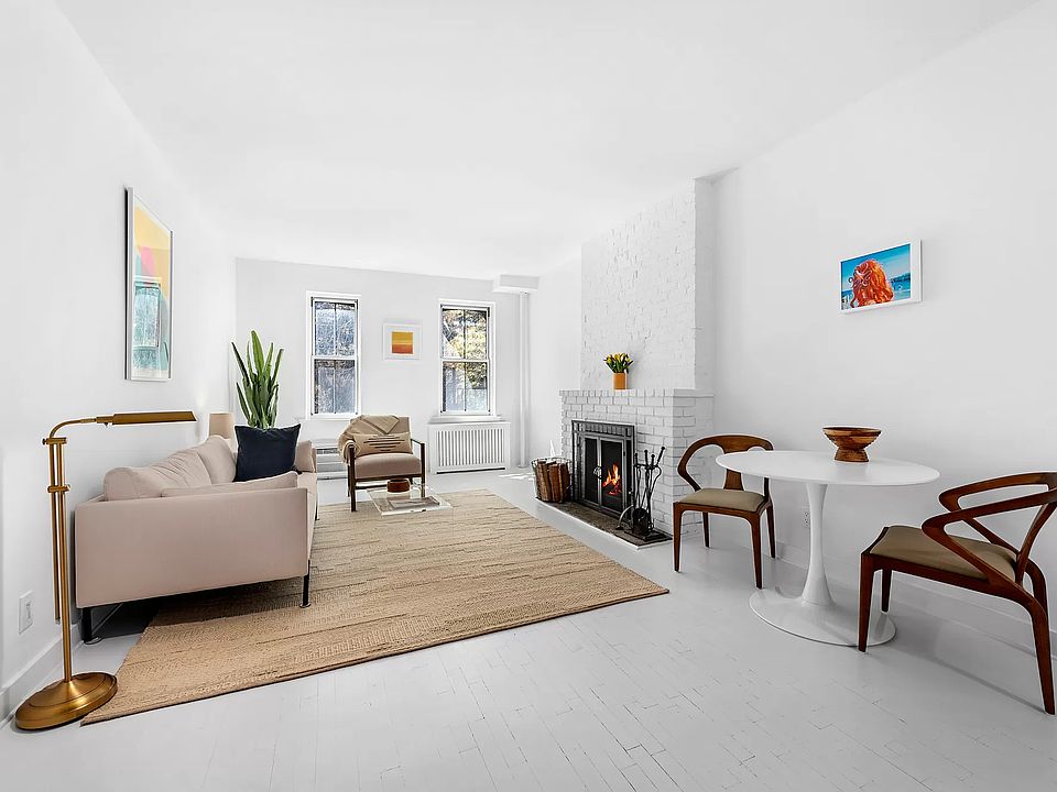 1st image of 92 Horatio St APT 3H