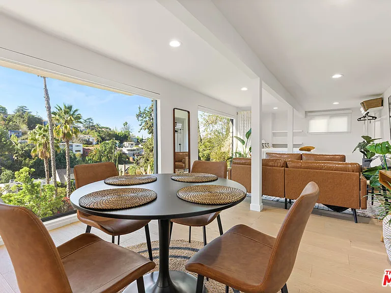 3775 Aloha St — Photo 1