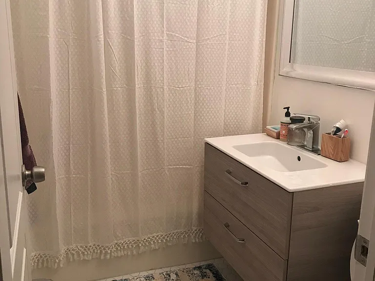 619 S Loomis St #2 — Photo 6