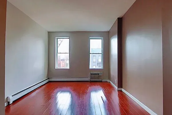 Rented by Bond New York | media 1