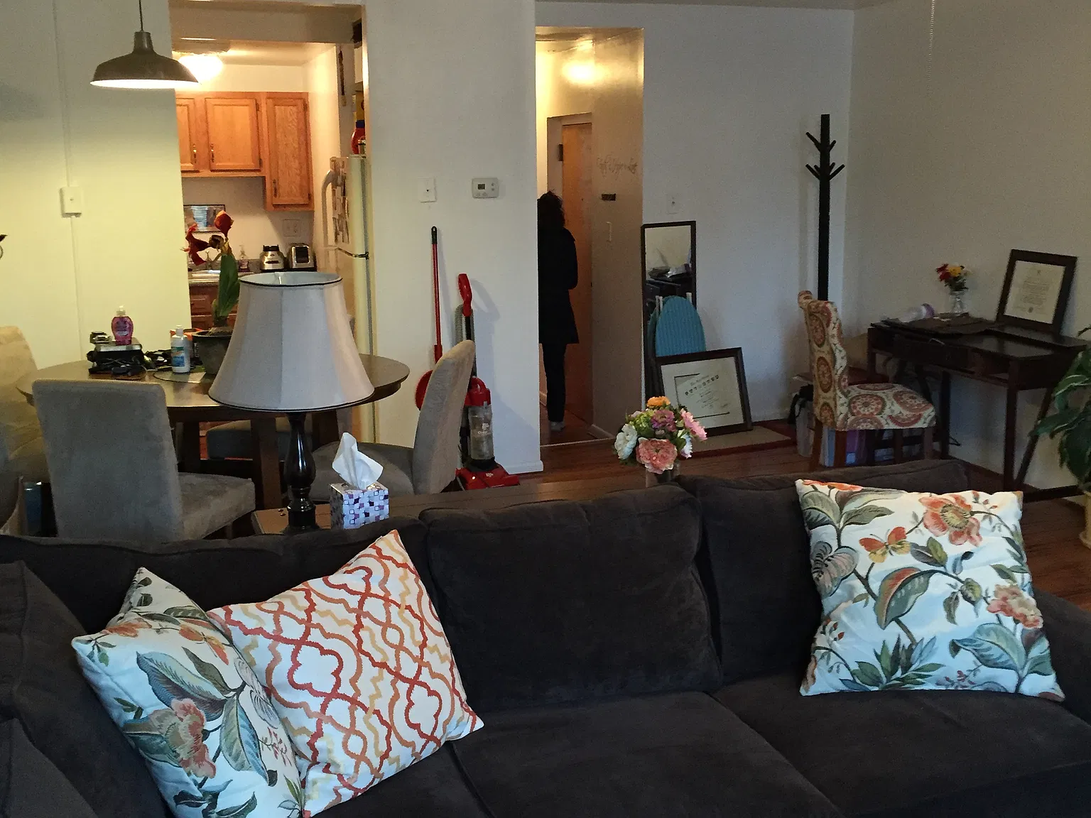 919 Corinthian Ave #8 — Photo 4