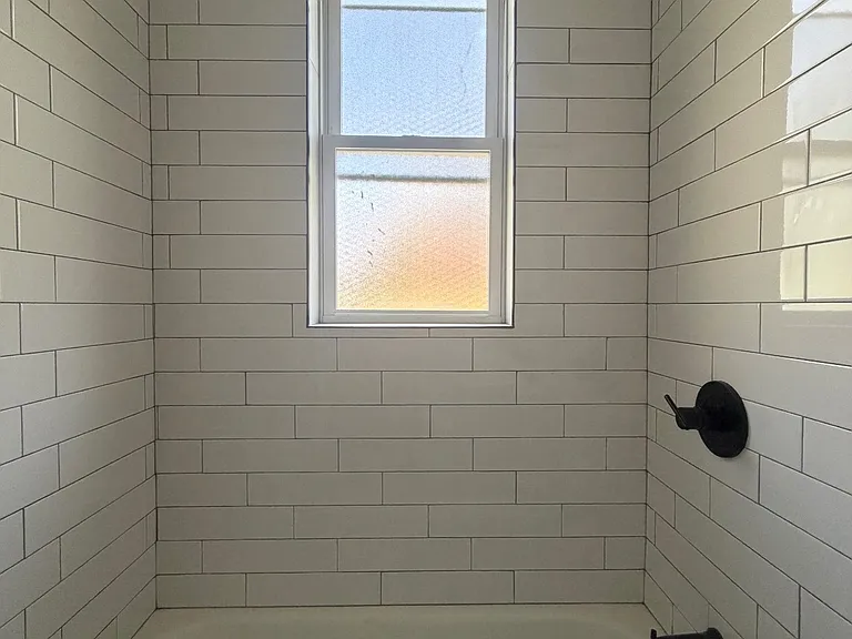 1140 Ashland St #1 — Photo 12